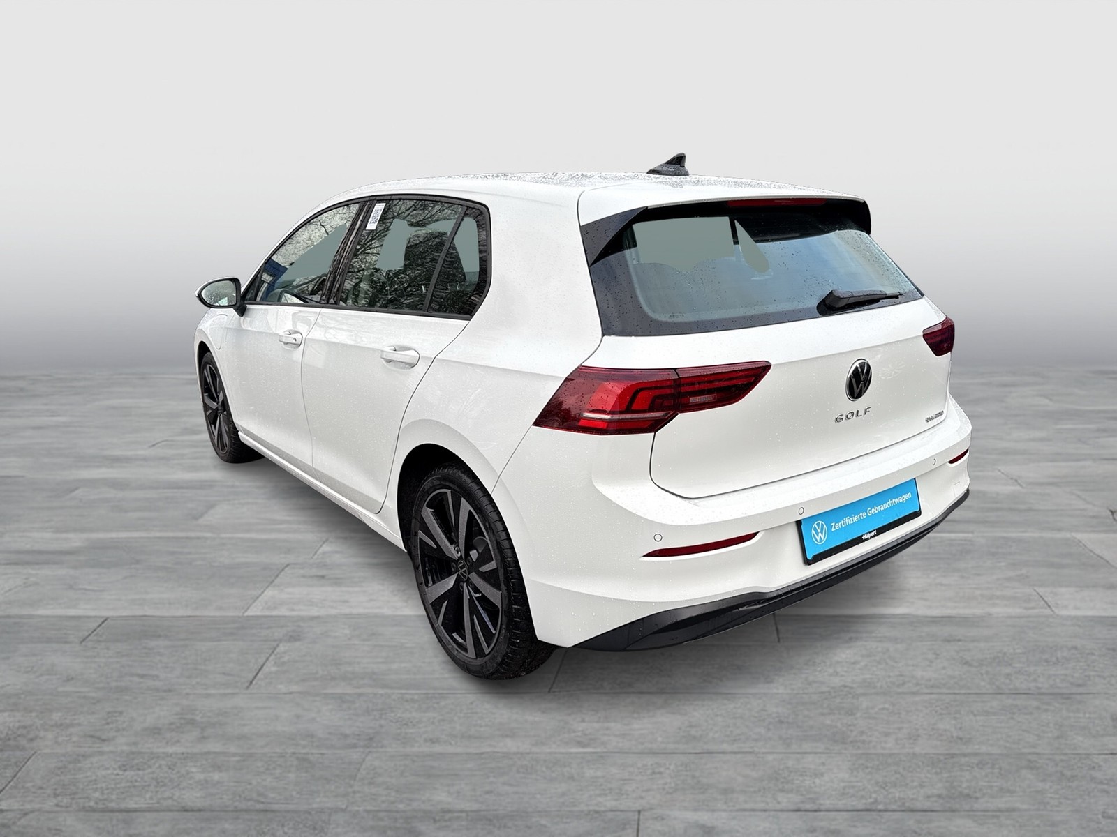 Volkswagen Golf VIII 1.5 HYBRID LIFE FACELIFT LM18 CARPLAY