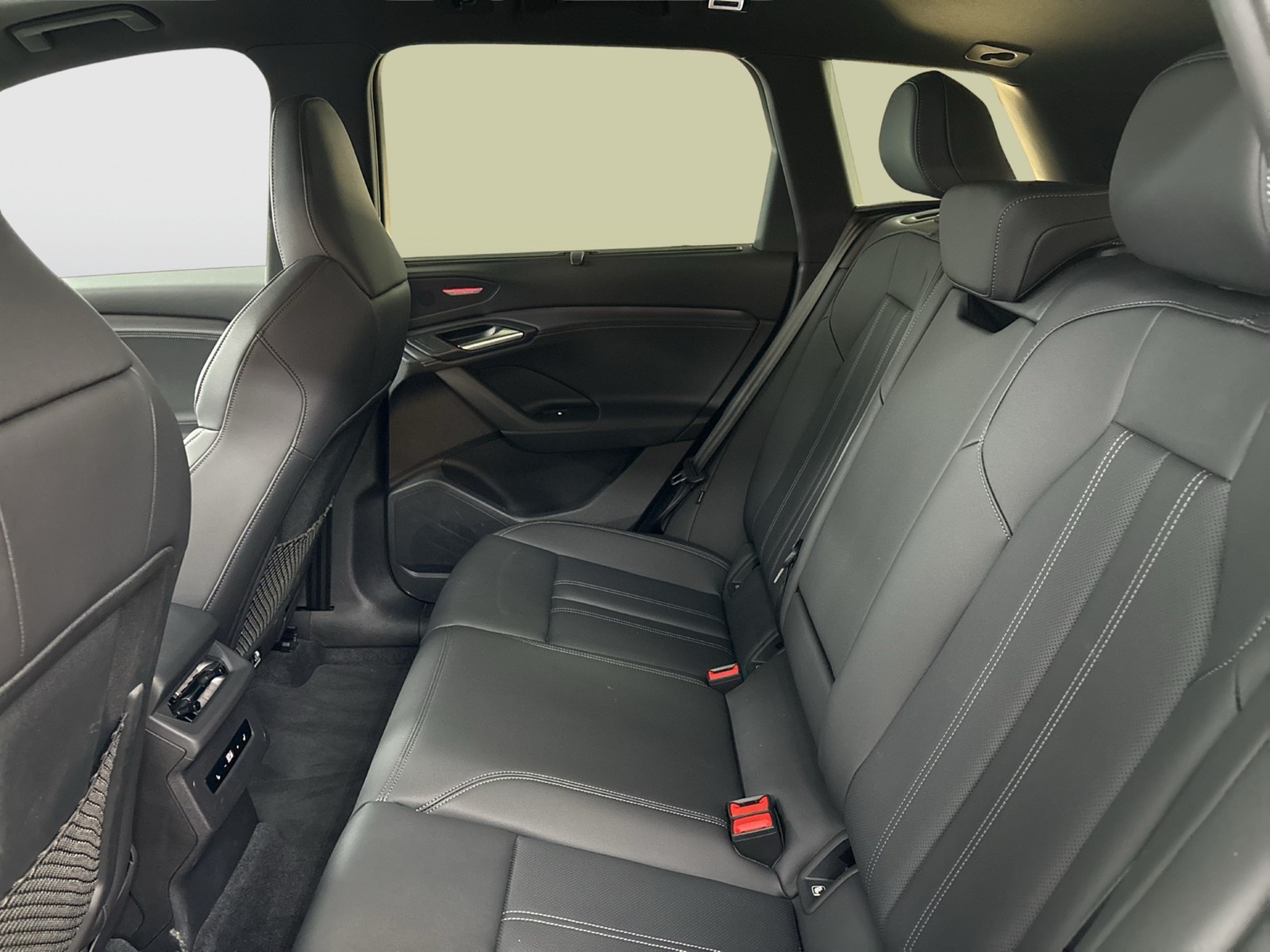 Audi Q6 e-tron quattro S LINE BLACKPAK PANO B&O LM21