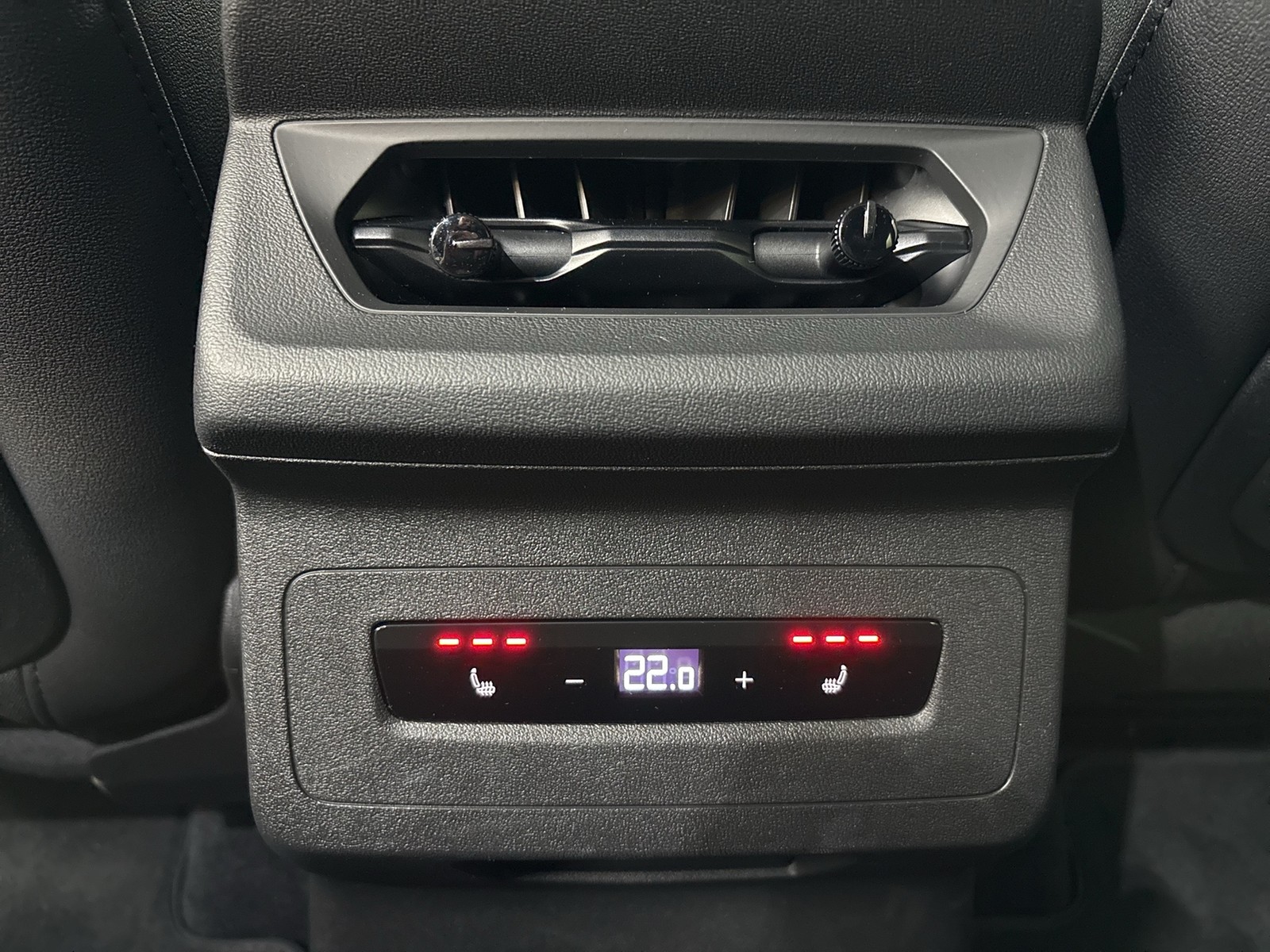 Audi Q6 e-tron quattro S LINE BLACKPAK PANO B&O LM21