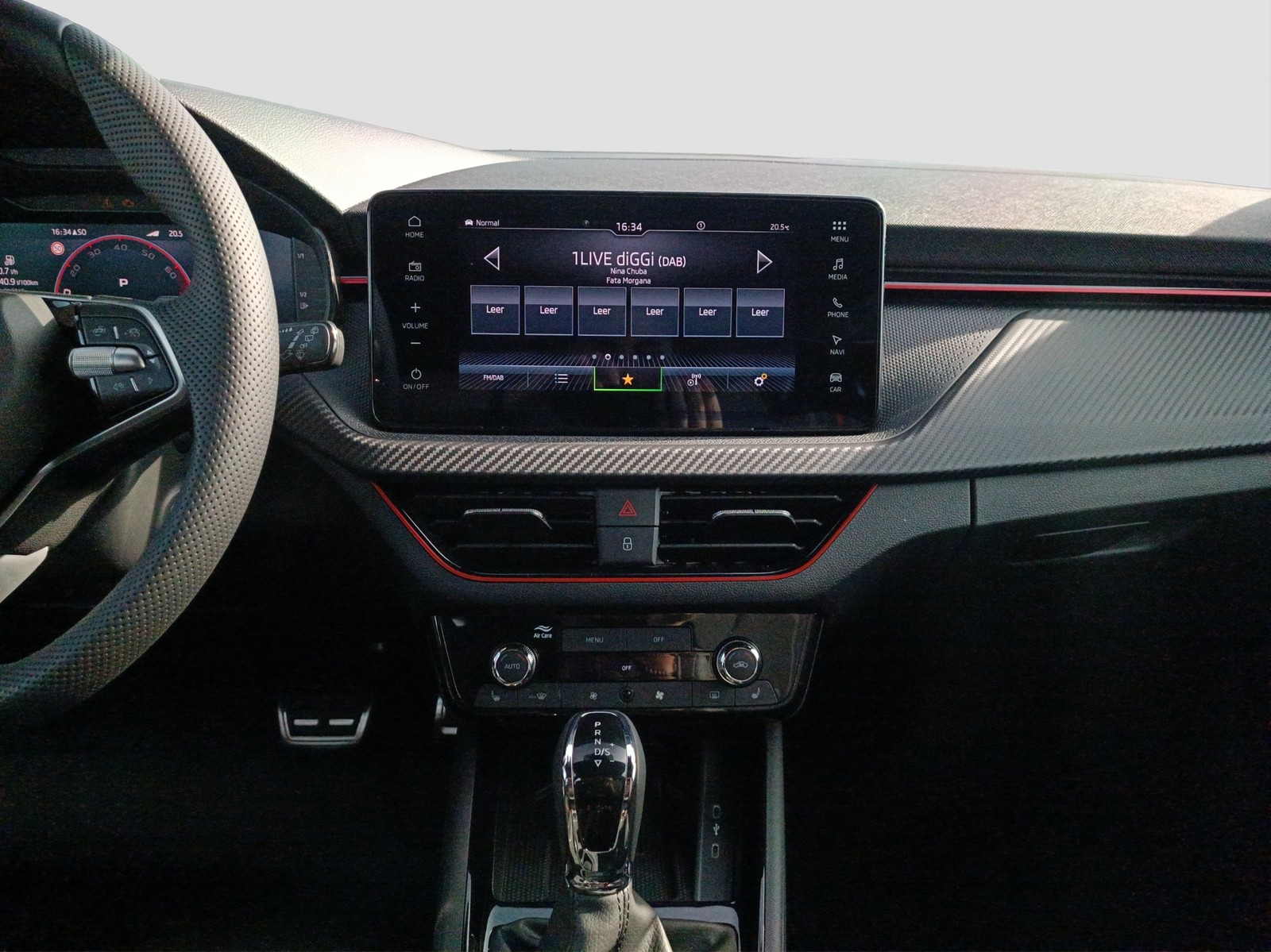 Skoda Kamiq 1.5TSI DSG Monte Carlo AHK ACC NAV RFK PDC