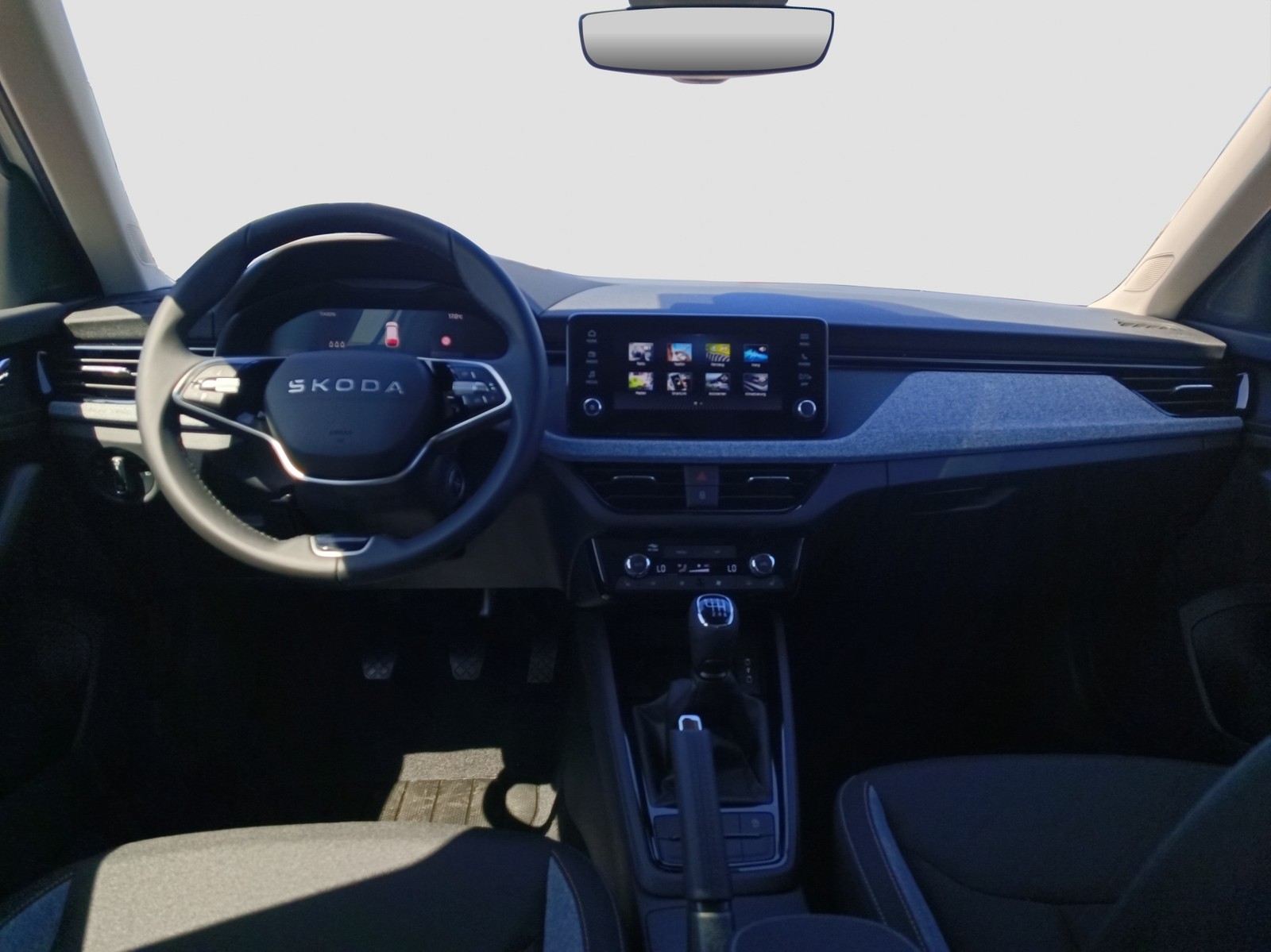 Skoda Kamiq 1.0TSI Selection AHK SMARTLINK PDC SHZ