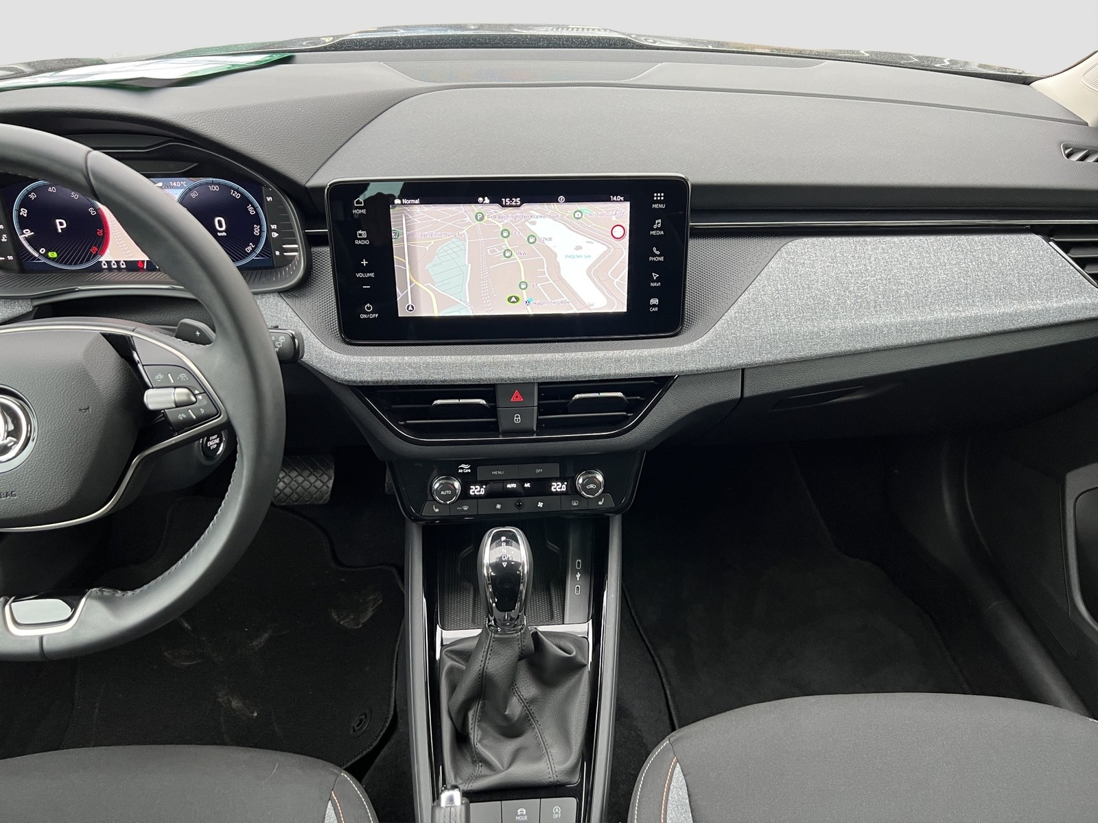 Skoda Kamiq 1.5 SELECTION CAM ACC NAVI ALU SITZHEIZUNG