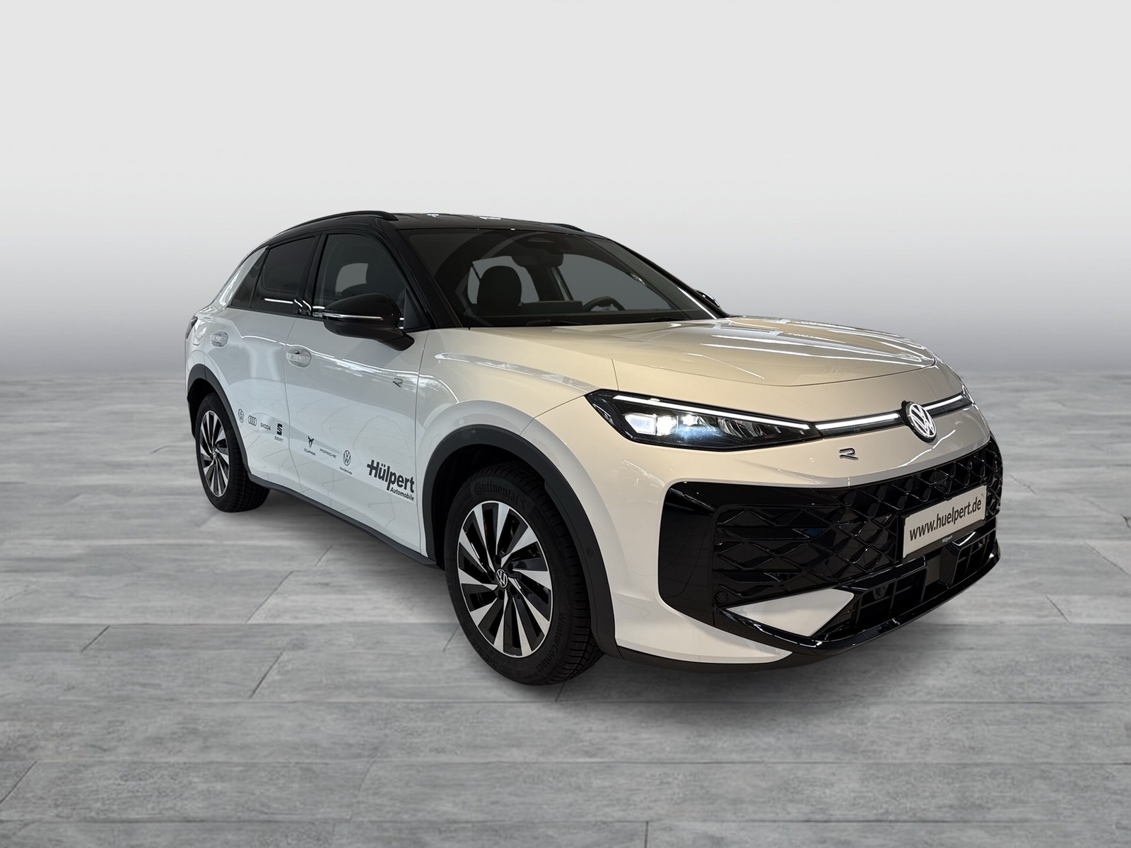 Volkswagen T-Roc 1.5 R-LINE DSG BLACKSTYLE eKLAPPE CAM LM20