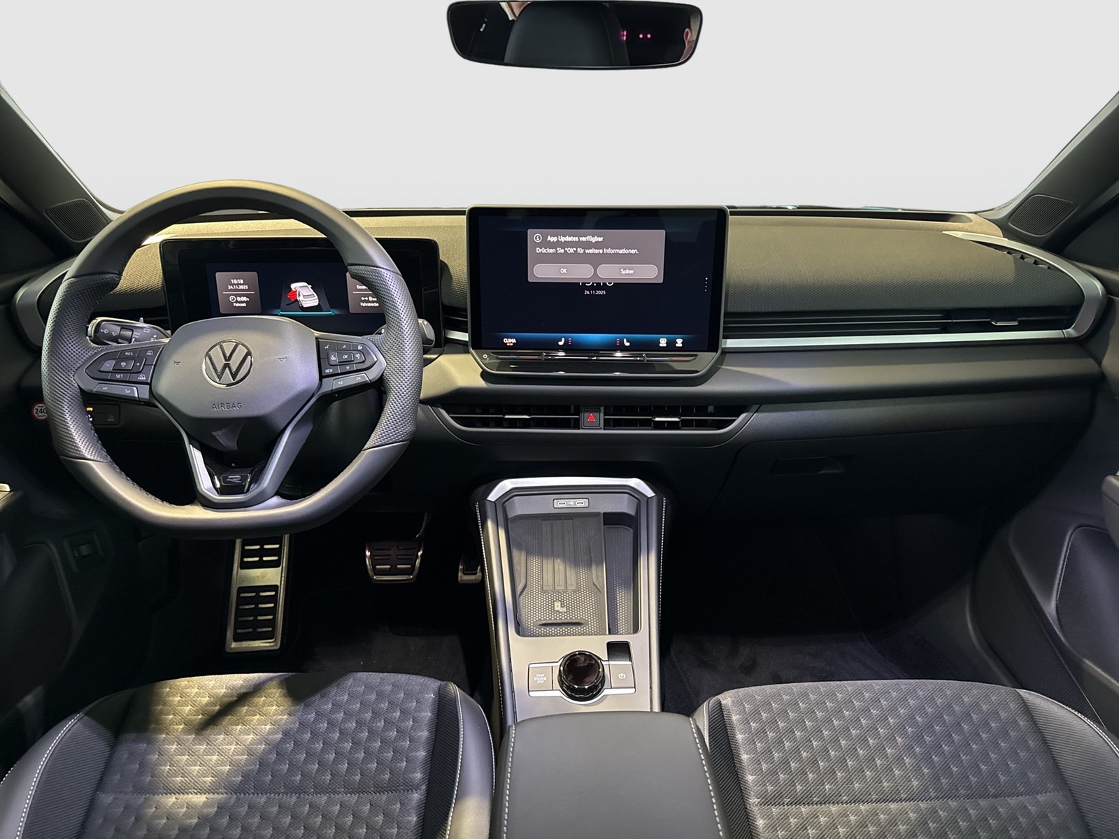 Volkswagen T-Roc 1.5 R-LINE DSG BLACKSTYLE eKLAPPE CAM LM20