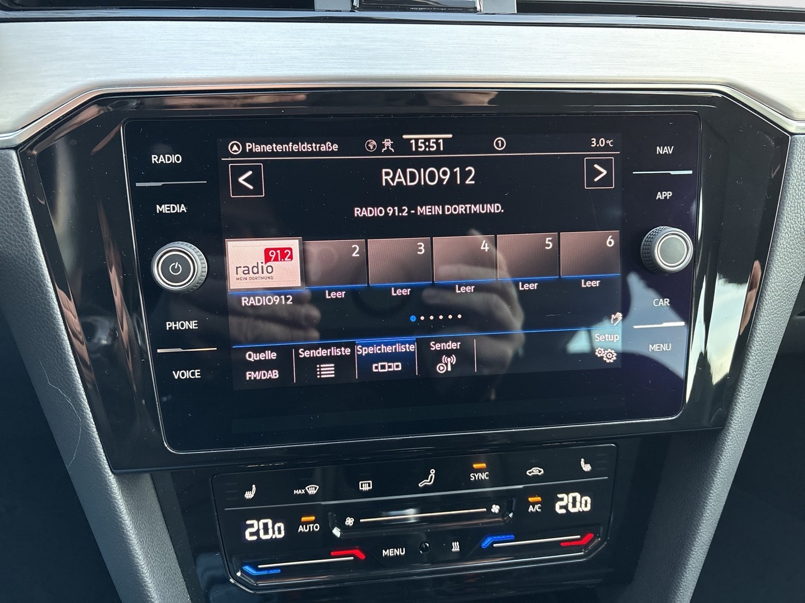 Volkswagen Passat Variant 1.5 ELEGANCE STANDHZ CAM ACC LM17