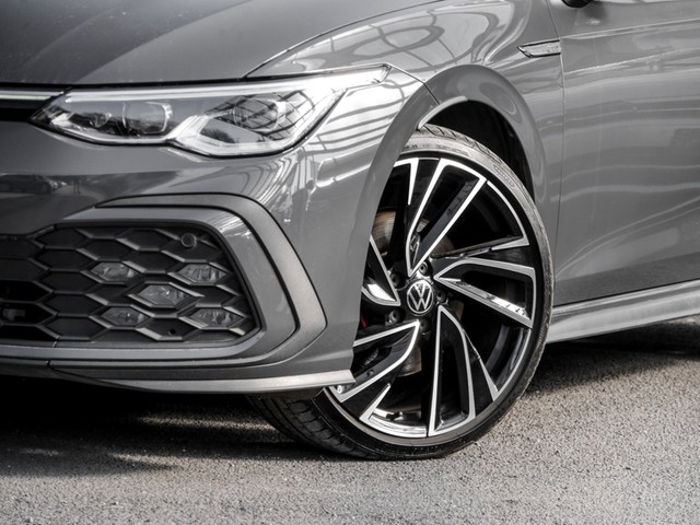 Volkswagen Golf VIII 2.0 GTD LEDER AHK CAM ACC LM19 DCC