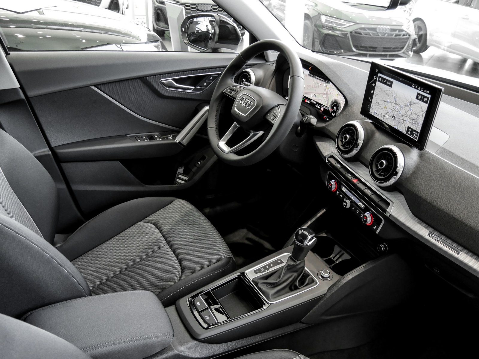 Audi Q2 35 TFSI S tronic advanced LED+AHK+Optikpaket+Assistenzpaket+