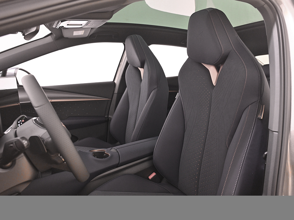 Cupra Tavascan VZ 4DRIVE SENNHEISER PANO WÄRMEPUMPE