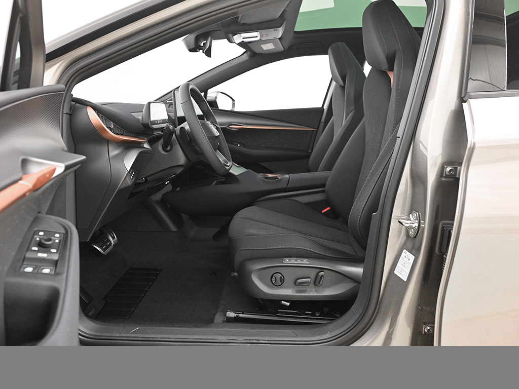 Cupra Tavascan VZ 4DRIVE SENNHEISER PANO WÄRMEPUMPE