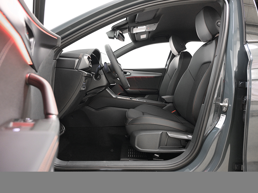 Cupra Leon 1.5 DSG CAM KEYLESS LED LM18