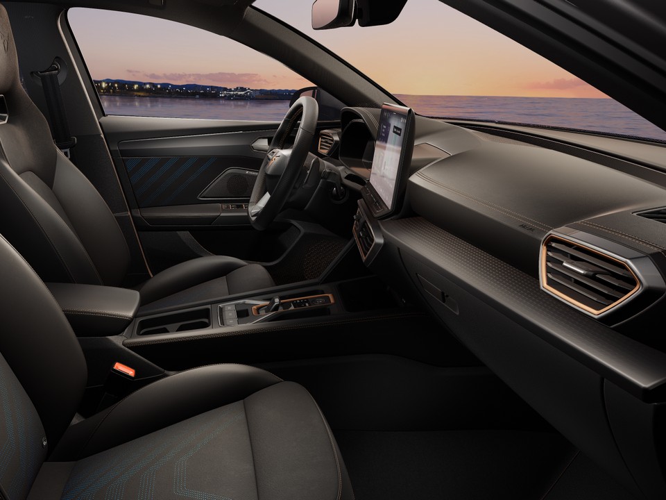 Cupra Leon 2.0 VZ BLACK EDITION DSG SENNHEISER NAVI