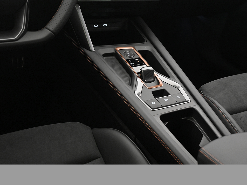 Cupra Leon 2.0 VZ BLACK EDITION DSG PANO SENNHEISER