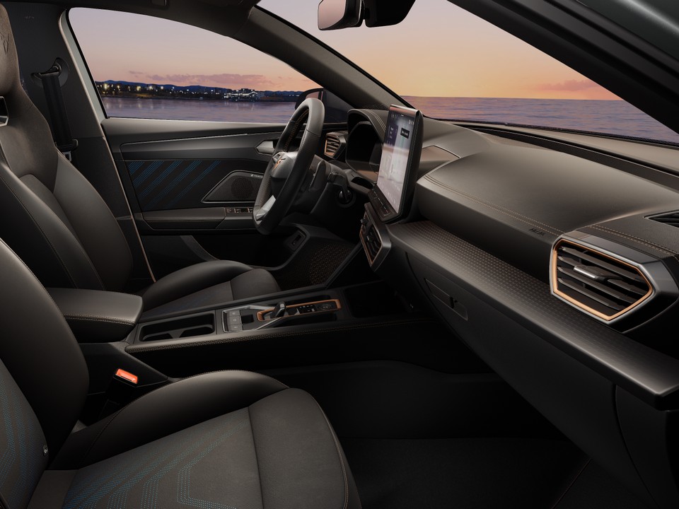 Cupra Leon ST 1.5 DSG AHK SENNHEISER eKLAPPE KEYLESS