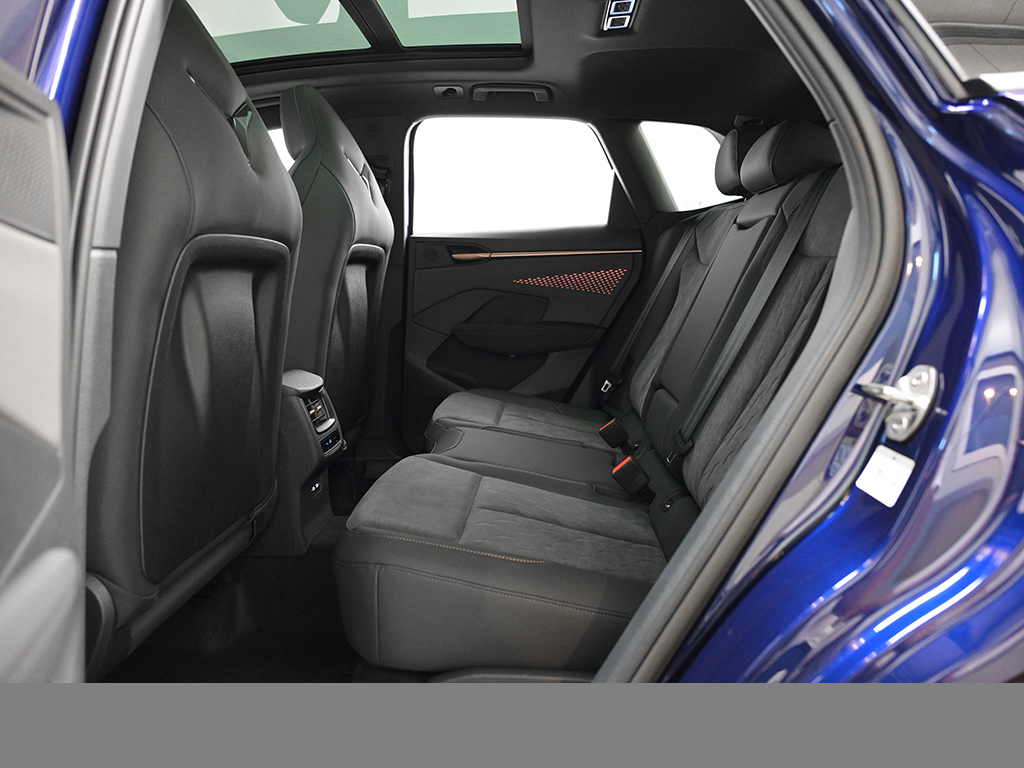 Cupra Terramar 2.0 VZ 4DRIVE AHK SENNHEISER PANO LM20