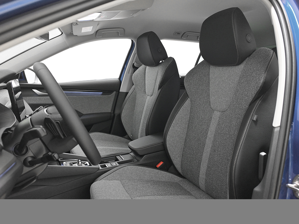 Skoda Octavia Combi 1.5TSI DSG mHEV Balance AHK HuD ACC NAV 360GRAD