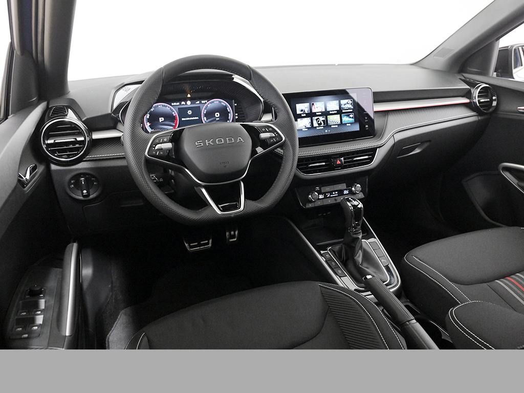 Skoda Fabia 1.5 130 DSG 177PS NAVI LENKRAD & SITZHZG