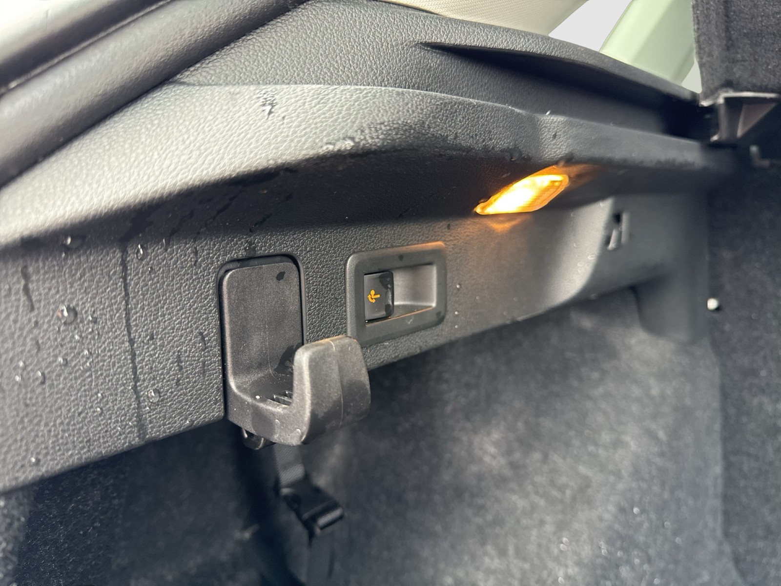 Skoda Scala 1.0 AHK ALU LED EINPARKHILFE DAB KLIMA