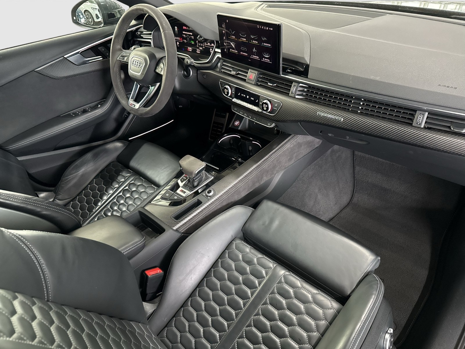Audi RS 4 Avant Qu. SPORTABGAS LEDER PANO DYNAMIK