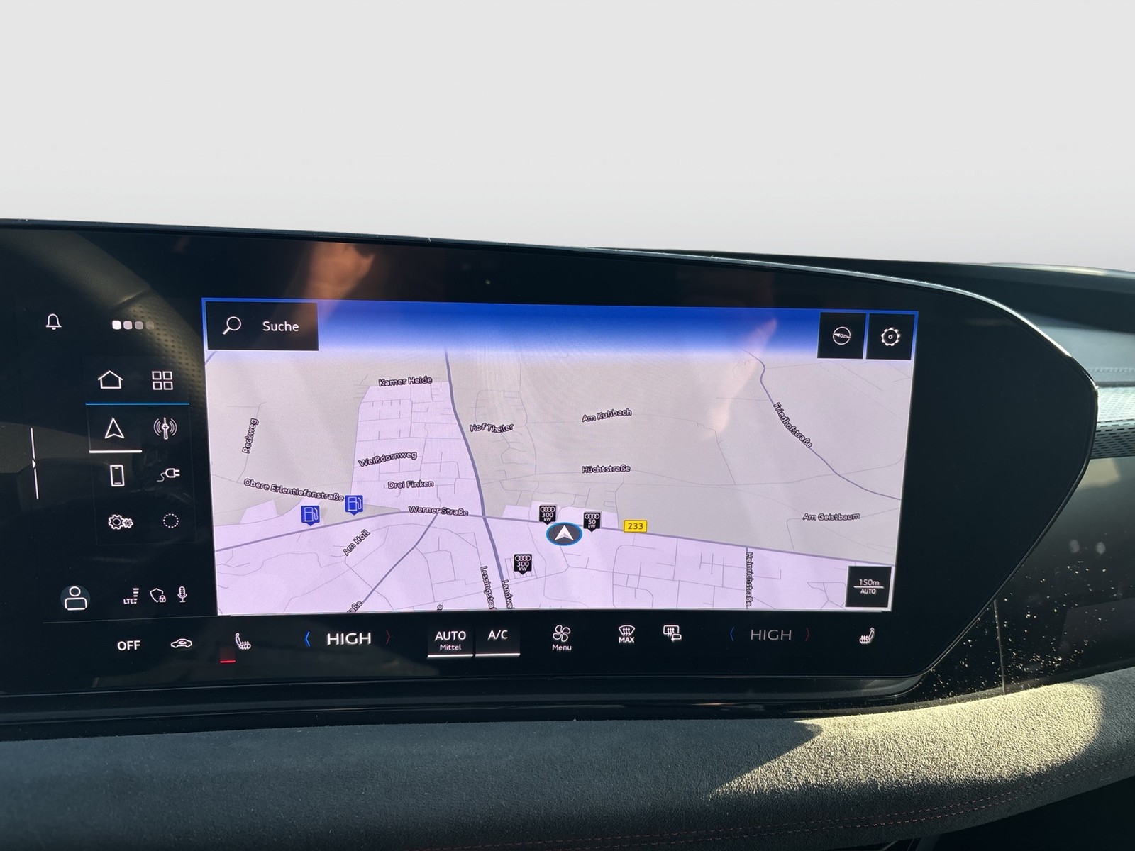 Audi A6 e-tron Avant quattro S LINE PANO B&O AHK LM21