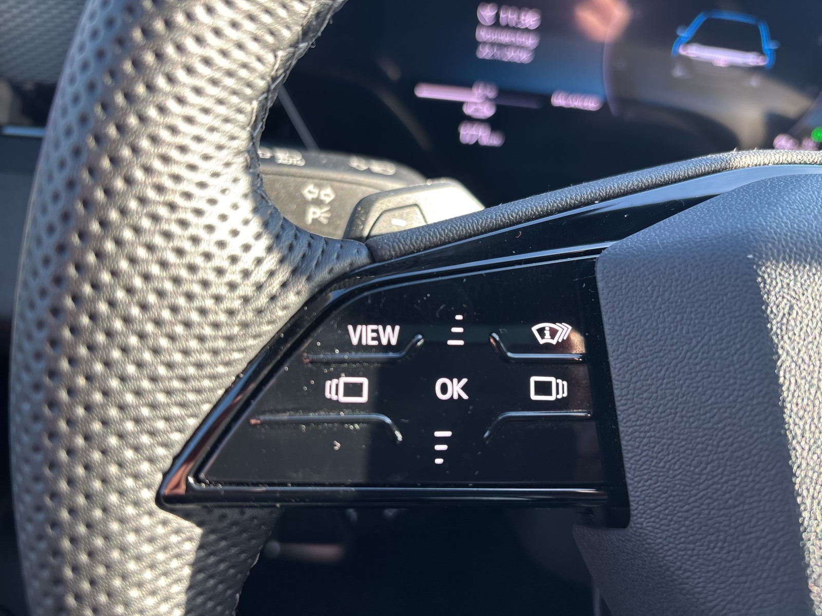 Audi A6 e-tron Avant quattro S LINE PANO B&O AHK LM21