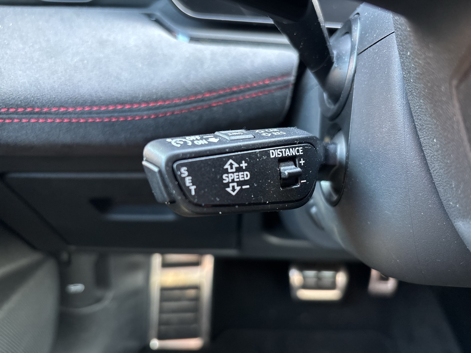 Audi A6 e-tron Avant quattro S LINE PANO B&O AHK LM21