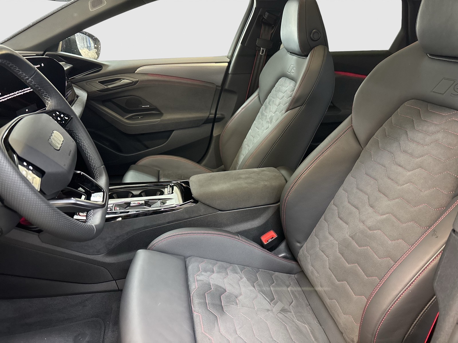 Audi A6 e-tron Avant quattro S LINE PANO B&O AHK LM21