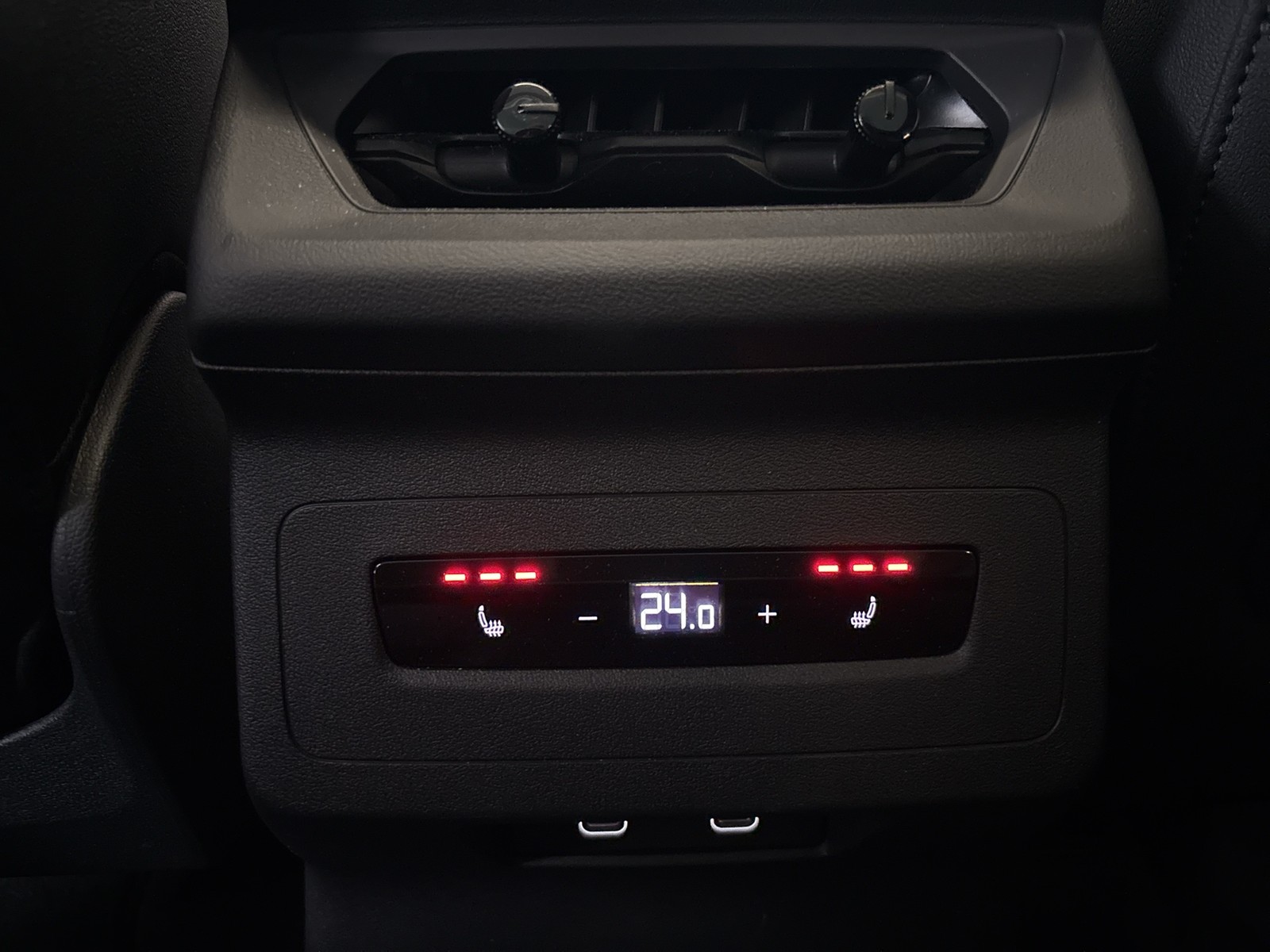 Audi A6 e-tron Avant quattro S LINE PANO B&O AHK LM21