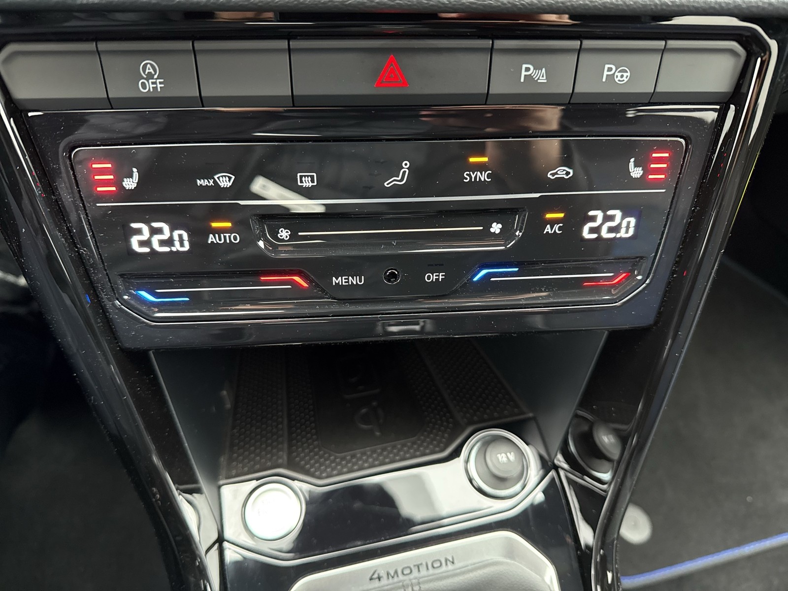 Volkswagen T-Roc 2.0 R 4X4 CAM ACC LM18 EKLAPPE NAVI SITZHZ