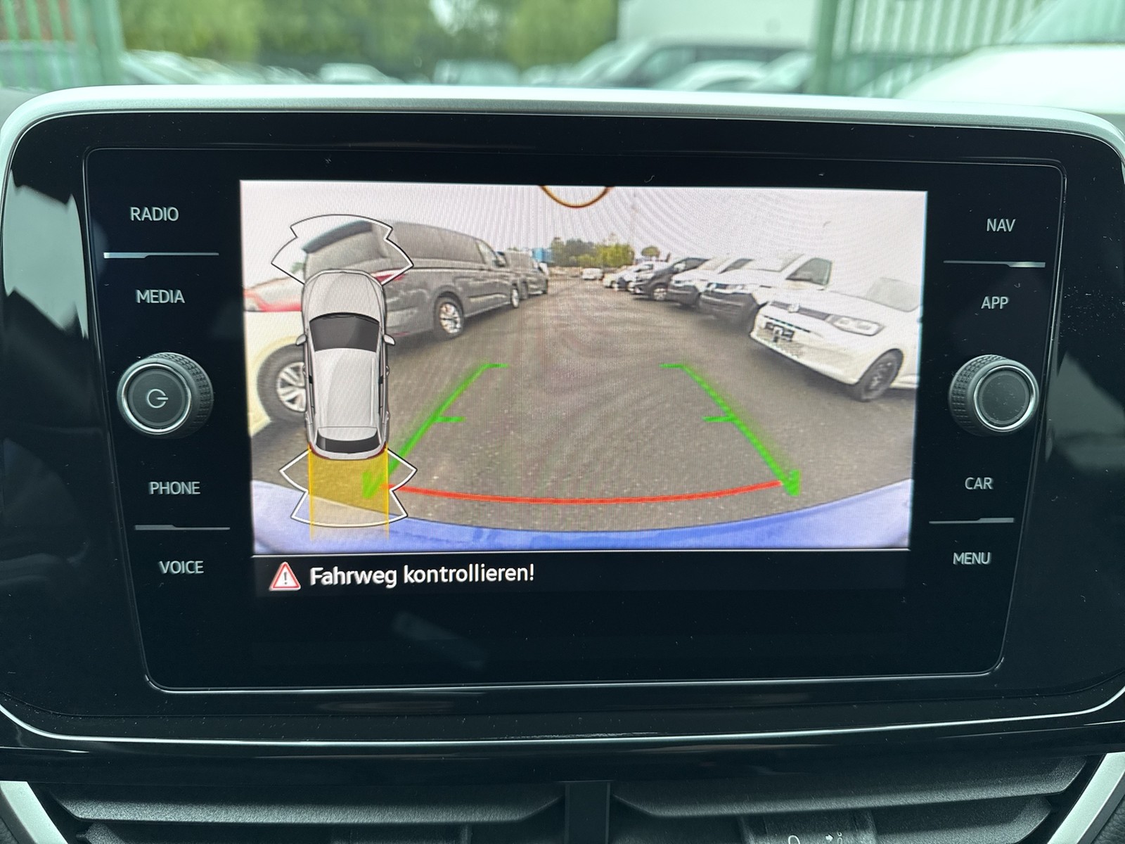 Volkswagen T-Roc 2.0 R 4X4 CAM ACC LM18 EKLAPPE NAVI SITZHZ