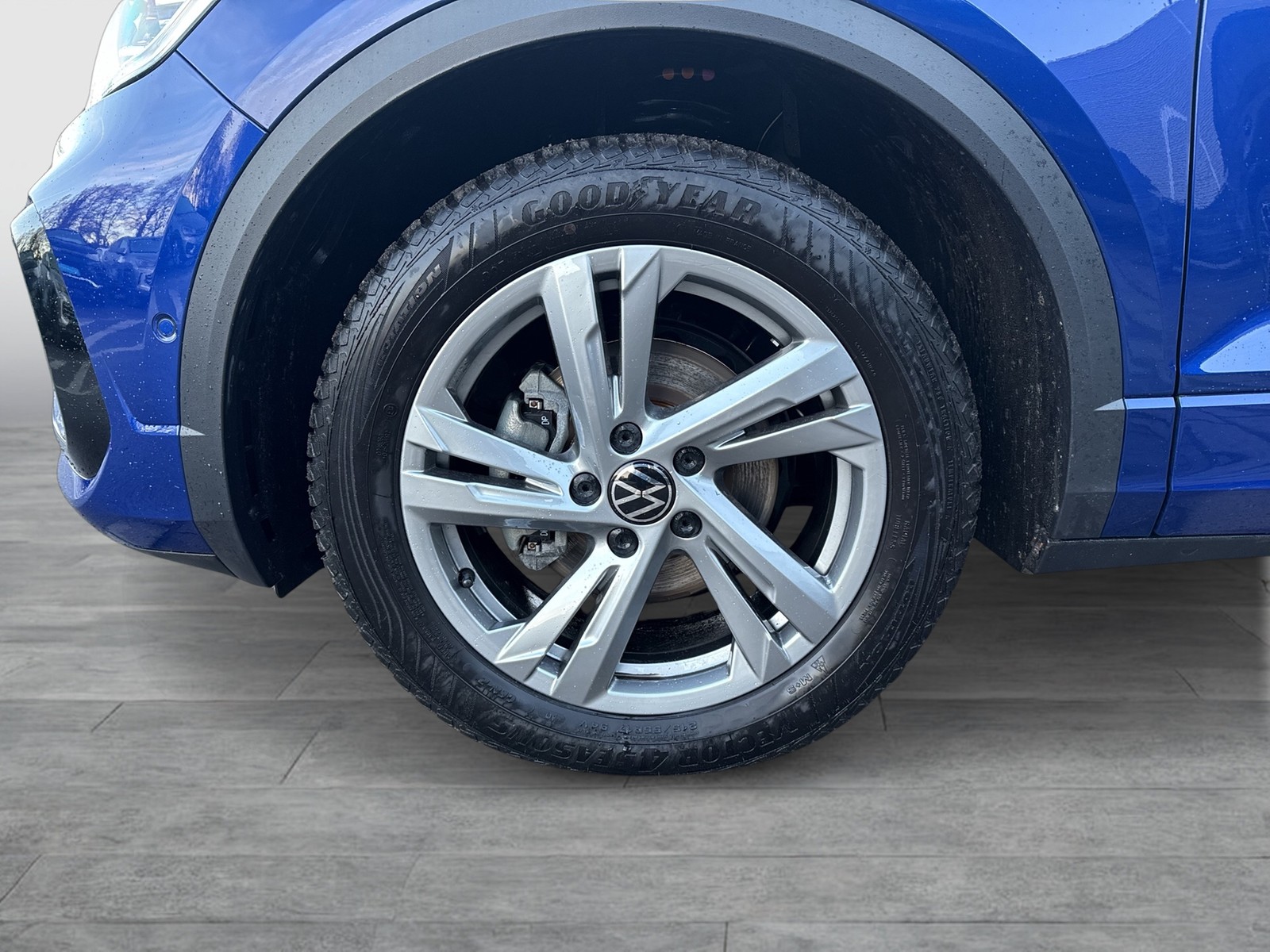 Volkswagen T-Roc 1.0 R-LINE PANO CAM ACC LM17 NAVI SITZHEIZ