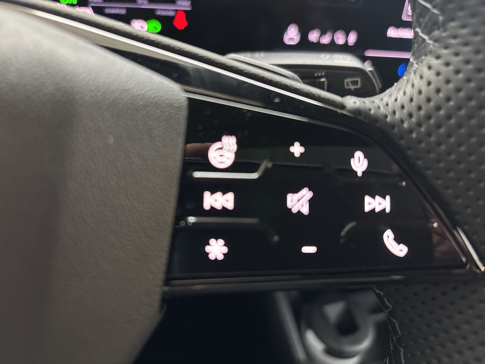 Audi Q6 e-tron quattro S LINE TECHPRO PANO B&O 20"