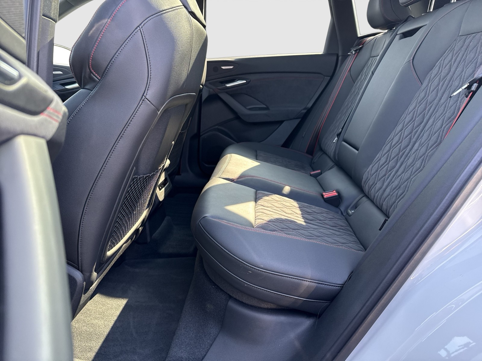 Audi Q6 e-tron quattro S LINE BLACKPAK TECHPRO PANO