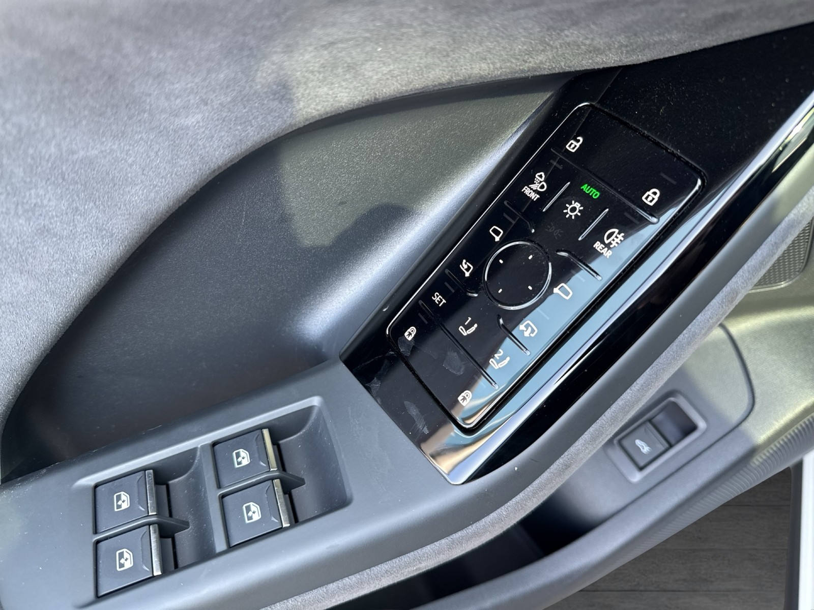 Audi Q6 e-tron quattro S LINE BLACKPAK TECHPRO PANO