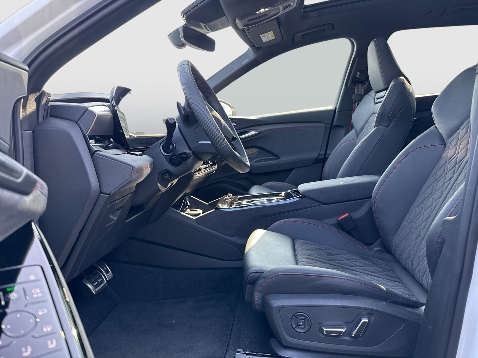 Audi Q6 e-tron quattro S LINE BLACKPAK TECHPRO PANO