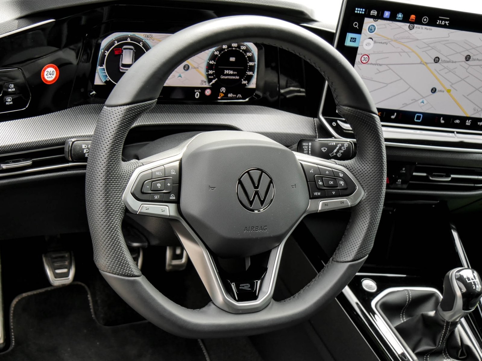 Volkswagen Golf Variant VIII 1.5 R-LINE FACELIFT CAM ACC