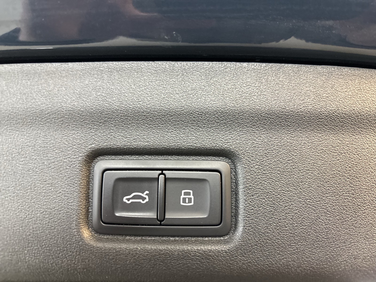 Audi Q6 e-tron quattro S LINE BLACKPAK TECHPRO PANO