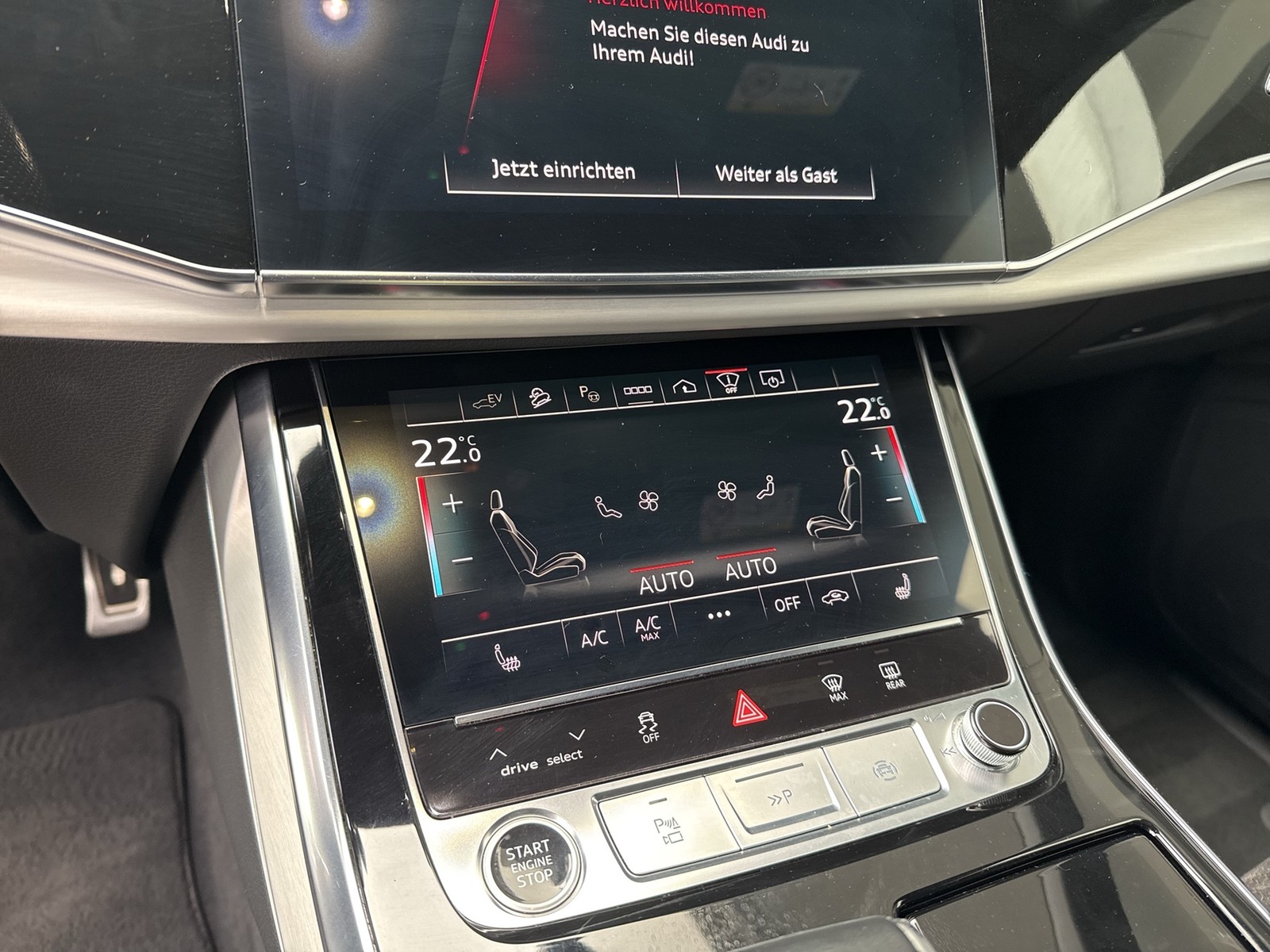 Audi Q8 55 quattro HYBRID S LINE AHK 360°CAM LM22