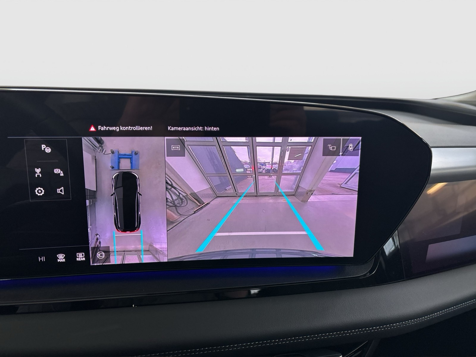 Audi Q6 e-tron quattro S LINE BLACKPAK TECHPRO PANO