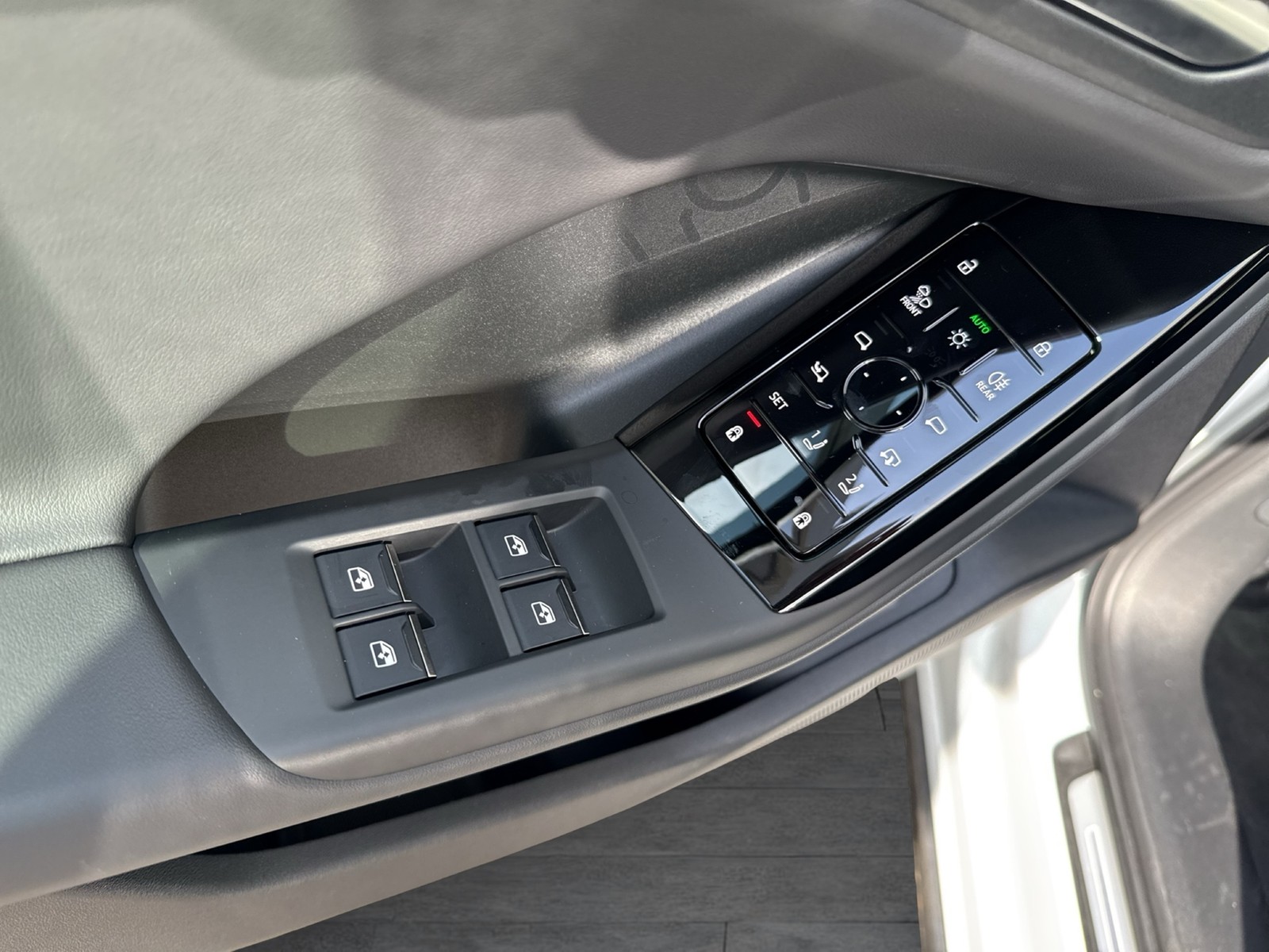 Audi Q6 e-tron quattro S LINE BLACKPAK TECHPRO PANO