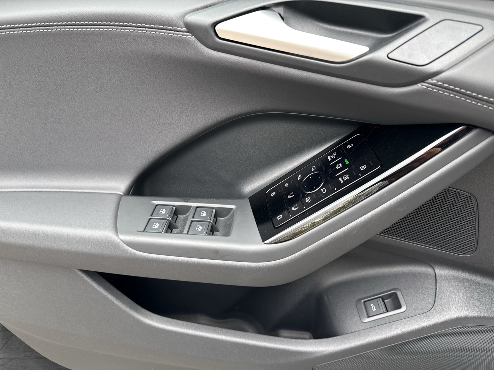 Audi Q6 e-tron quattro S LINE BLACKPAK TECHPRO PANO