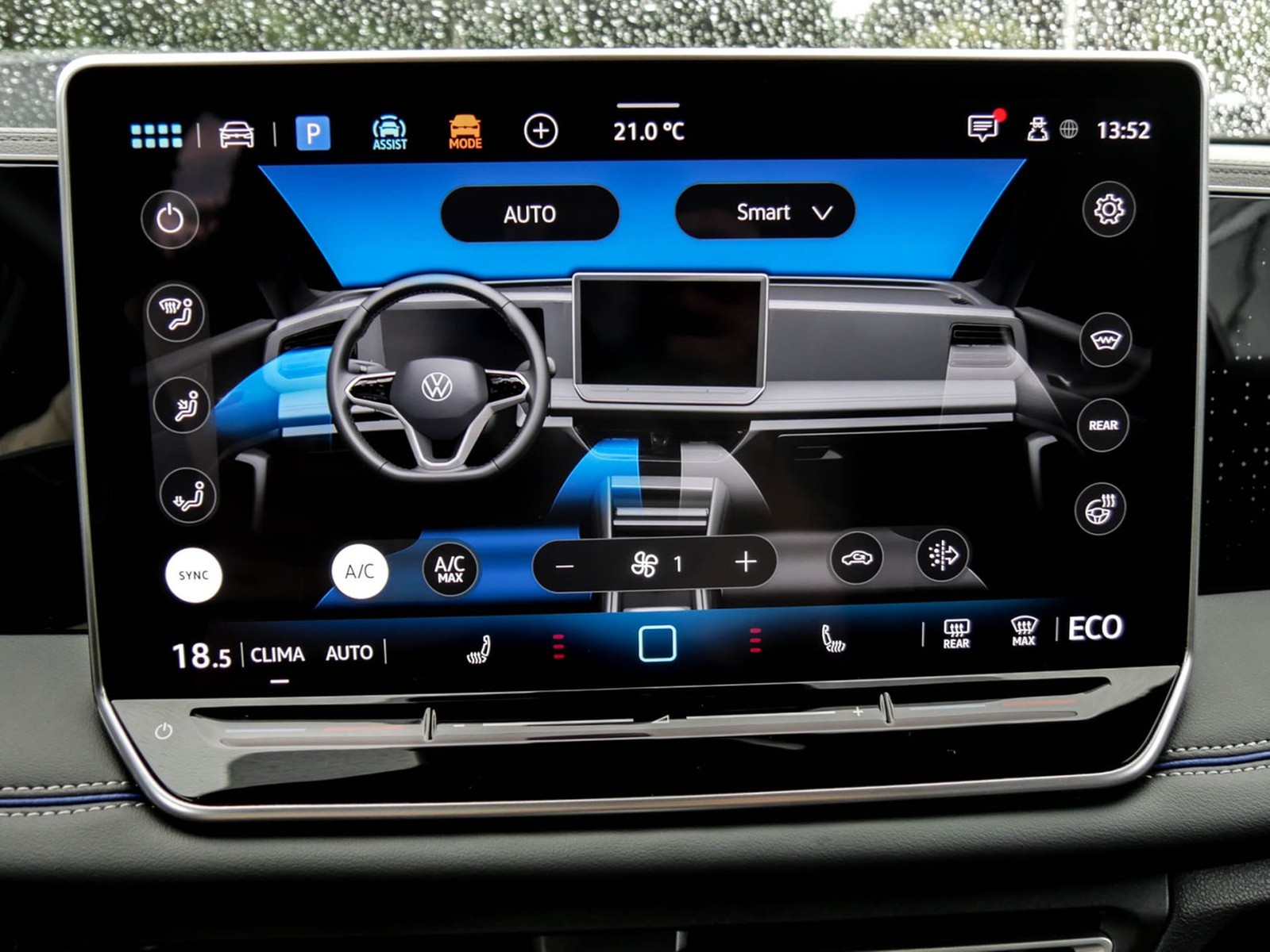 Volkswagen Tiguan 1.5 HYBRID R-LINE NEUESMODELL AHK CAM 20Z