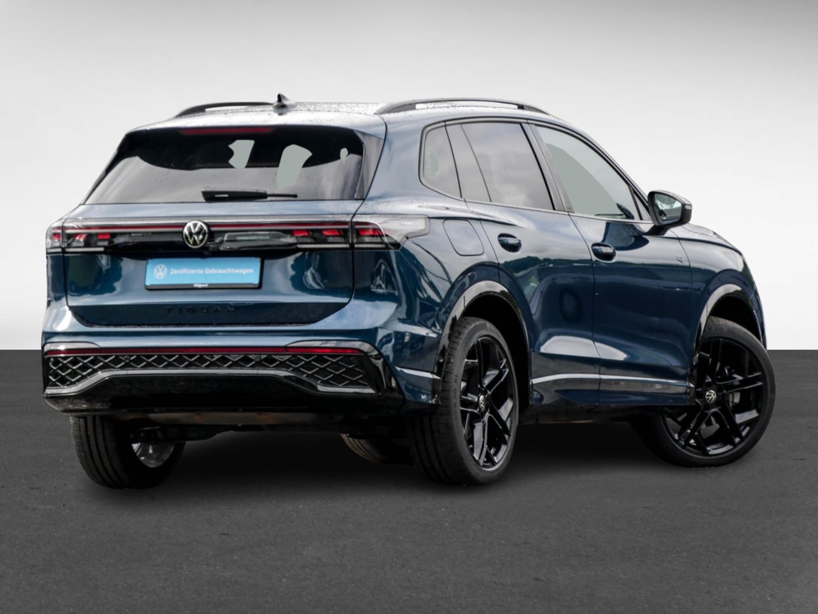 Volkswagen Tiguan 1.5 HYBRID R-LINE NEUESMODELL AHK CAM 20Z