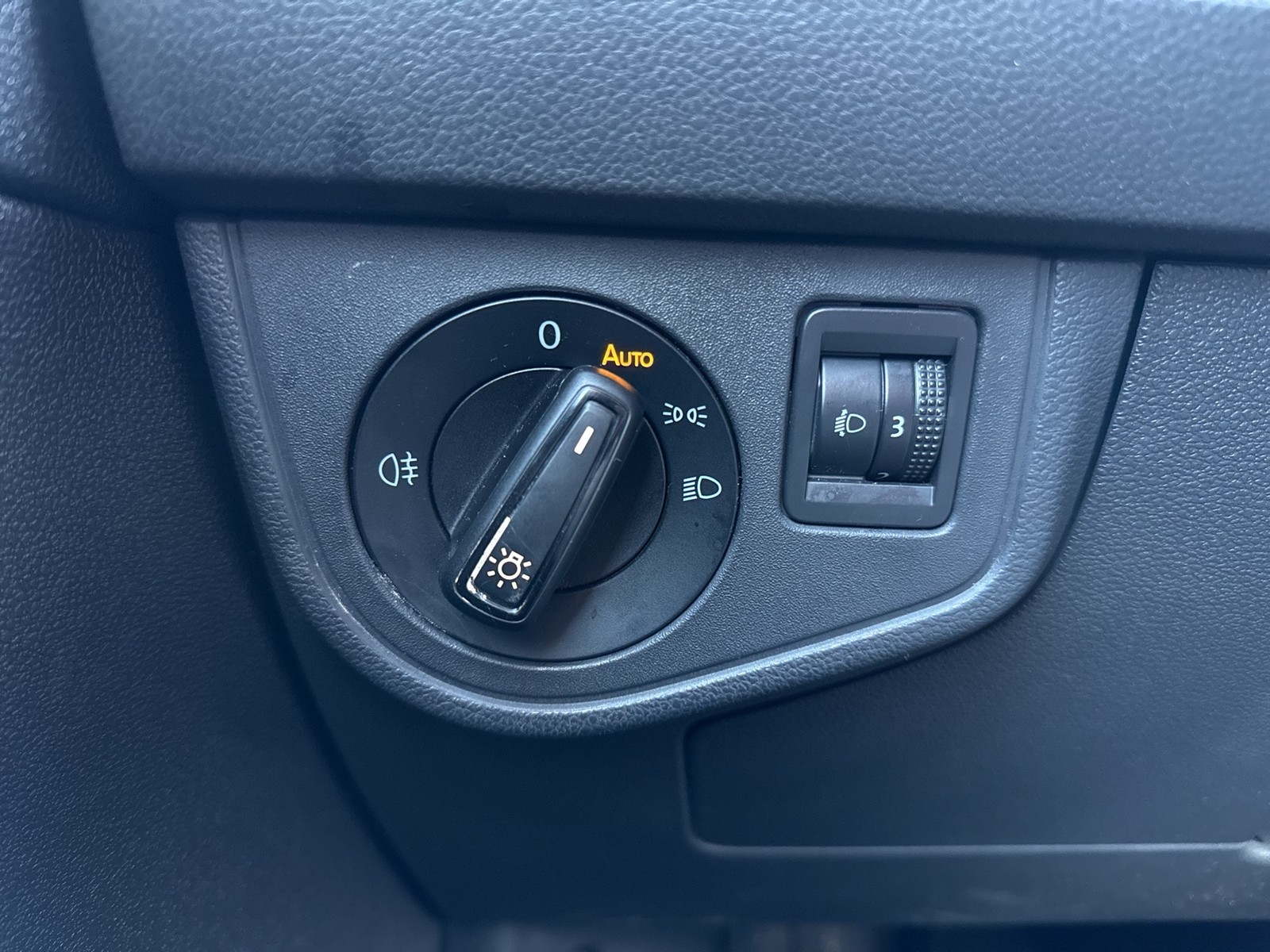 Volkswagen Taigo 1.0 LIFE KAMERA ACC IQ.DRIVE SITZHEIZUNG