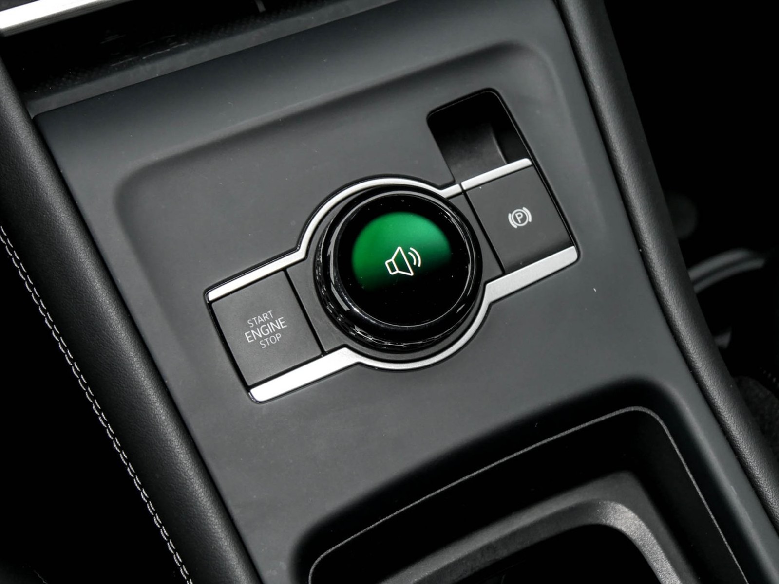 Volkswagen Tayron 2.0 LIFE 4X4 7SITZE AHK 360CAM ACC LM18