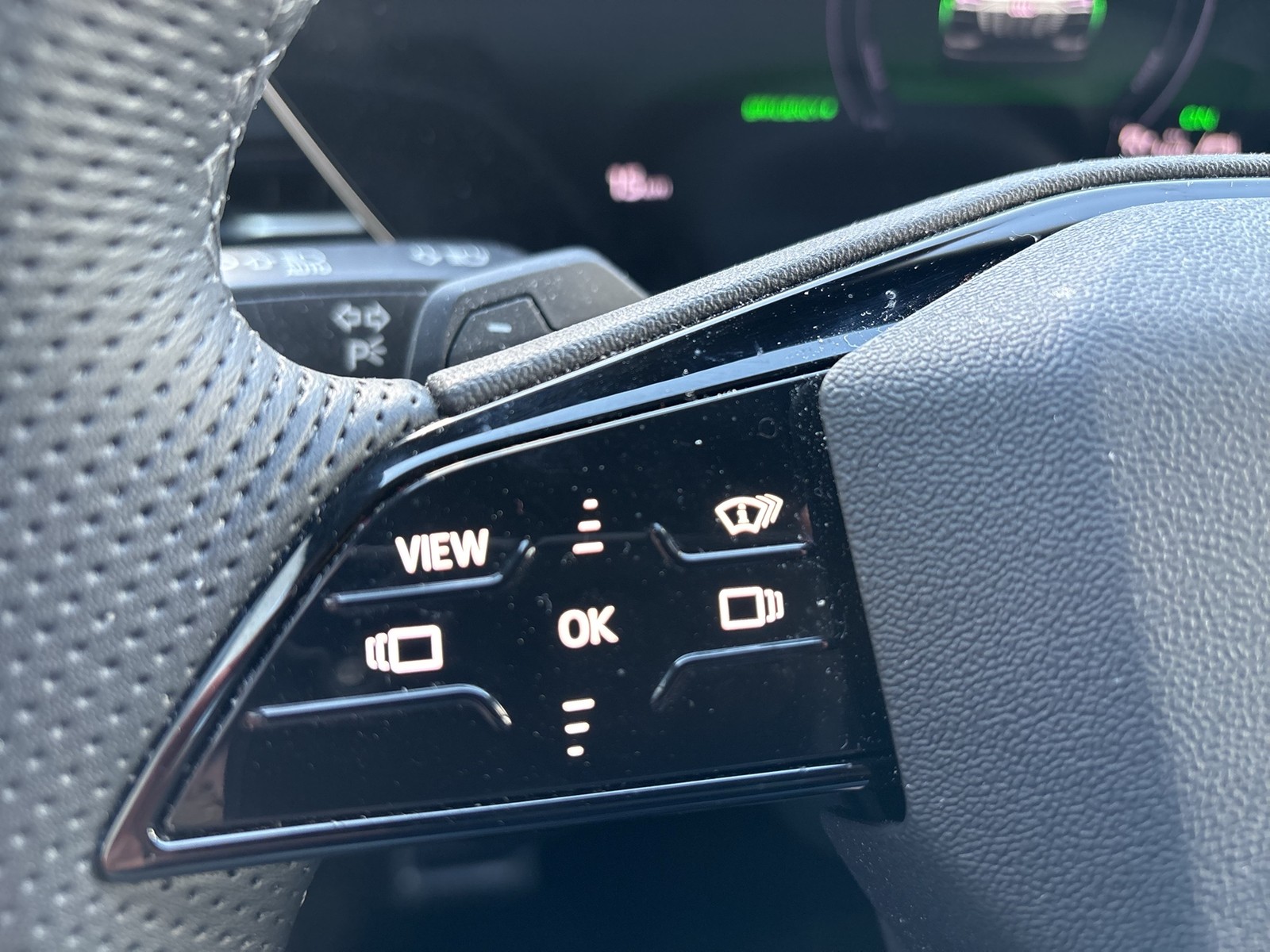 Audi Q6 e-tron quattro S LINE PANO B&O AHK 360CAM ACC