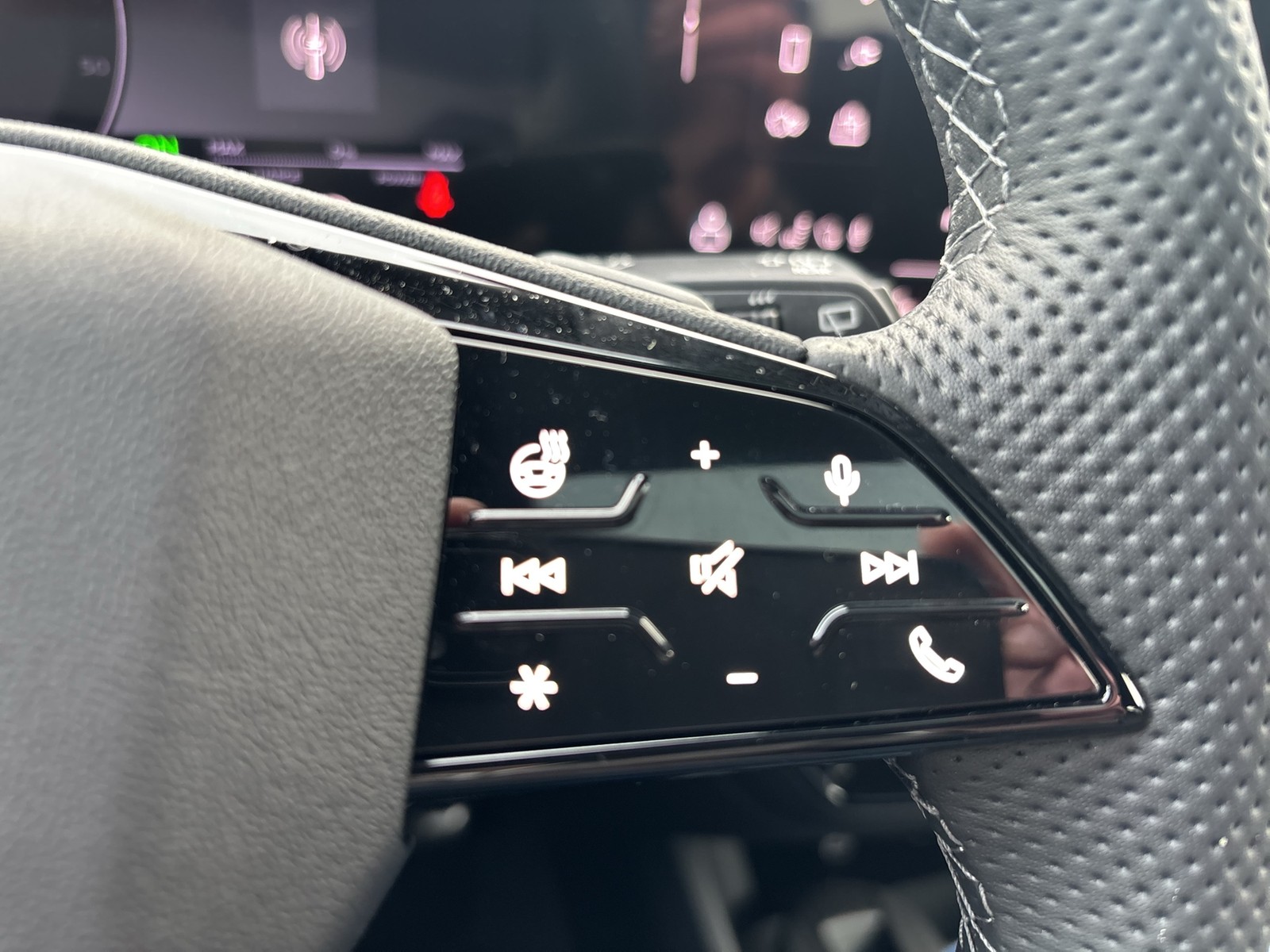 Audi Q6 e-tron quattro S LINE WÄRMEPUMPE PANO B&O AHK