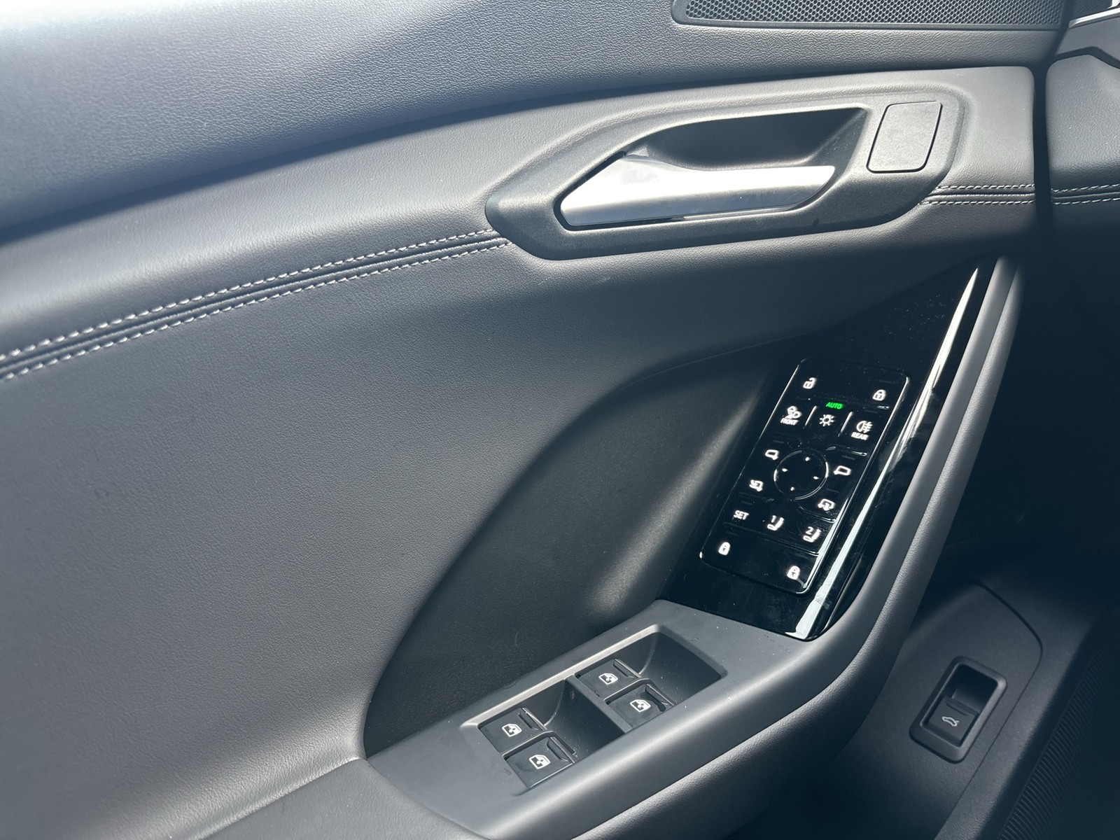 Audi Q6 e-tron quattro S LINE WÄRMEPUMPE PANO B&O AHK