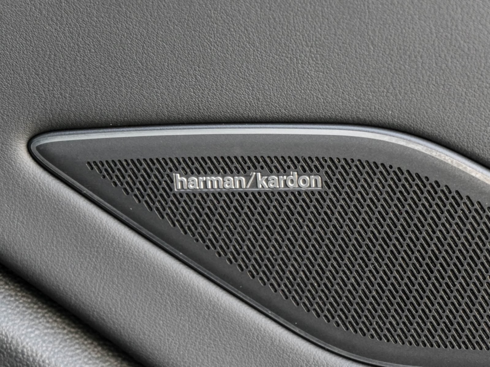 Volkswagen Tiguan 1.5 HYBRID LIFE NEUESMODELL AHK 360CAM 18Z