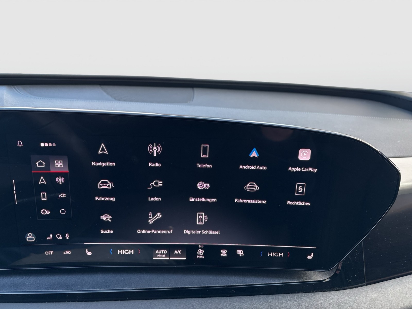 Audi Q6 e-tron quattro S LINE AHK 360°CAM ACC LM20