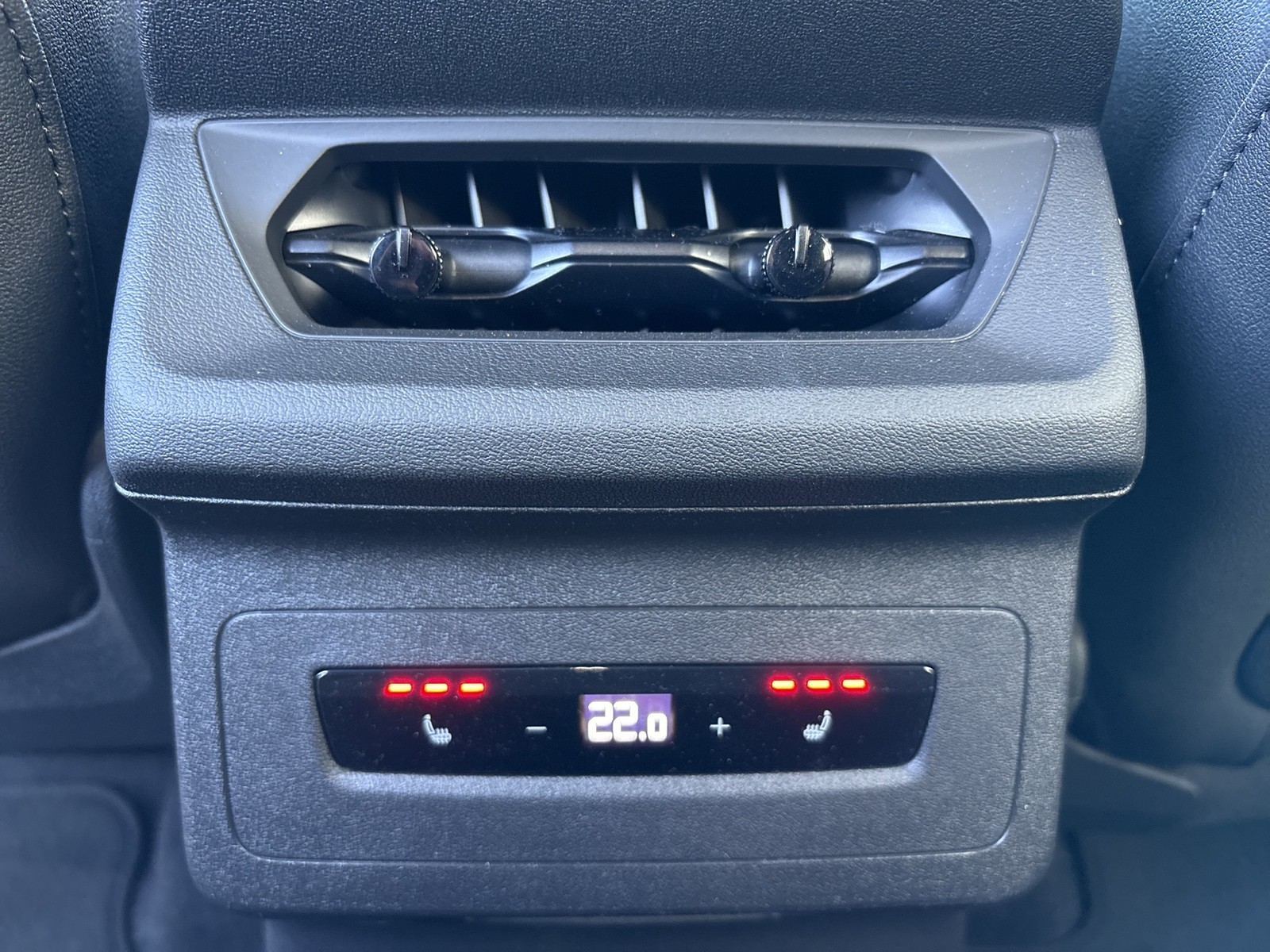 Audi Q6 e-tron quattro S LINE AHK 360°CAM ACC LM20